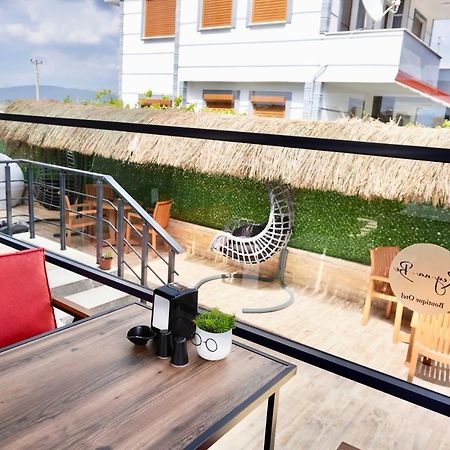 Reynabe Boutique Hotel Дикили Екстериор снимка
