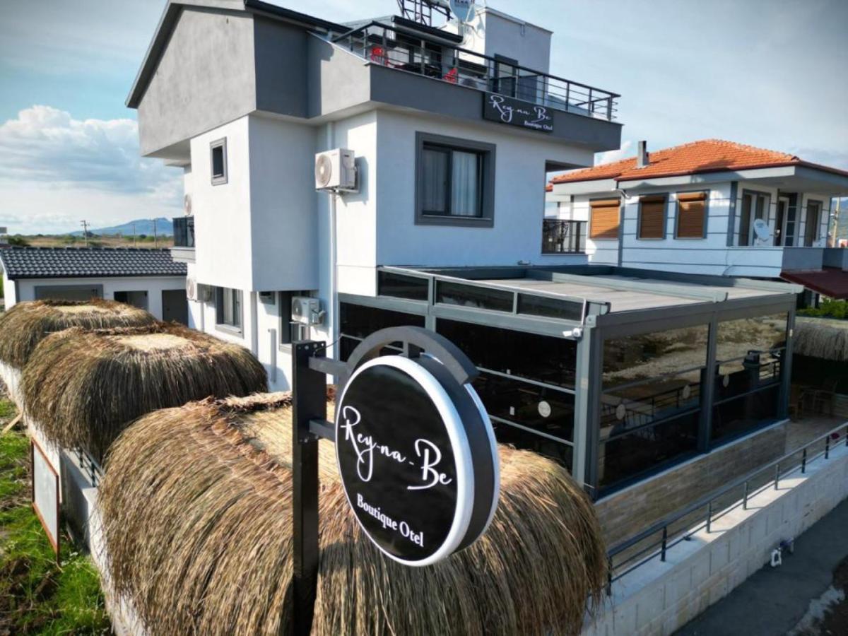 Reynabe Boutique Hotel Дикили Екстериор снимка