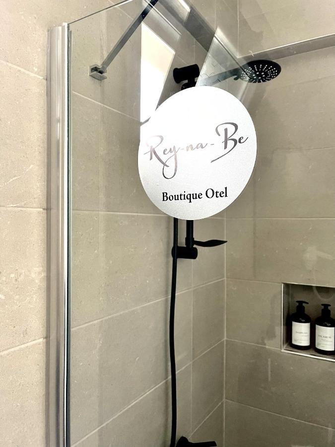 Reynabe Boutique Hotel Дикили Екстериор снимка